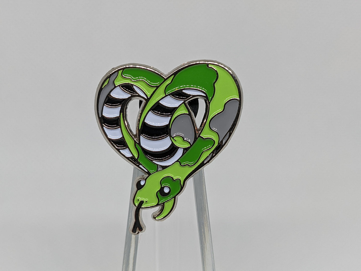 Aromantic Pride Noodle Cute Enamel Pin in Aro LGBT Pride Flag Colors | Subtle Pride Pin
