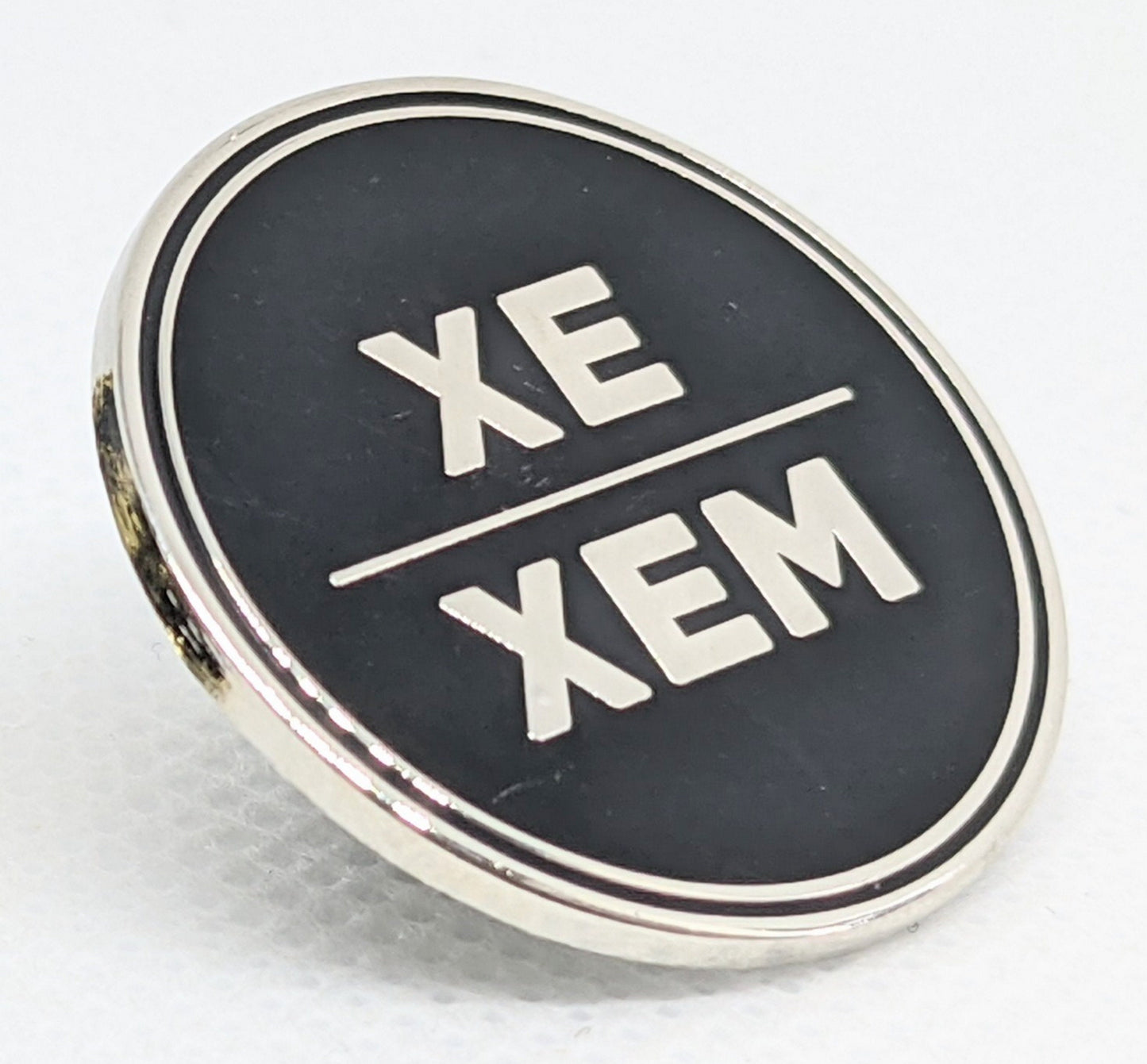 Xe Xem Pronoun Pin Silver or Gold 1-inch Round Hard Enamel | Nonbinary Gender Nonconforming  Neo Pronoun Badge