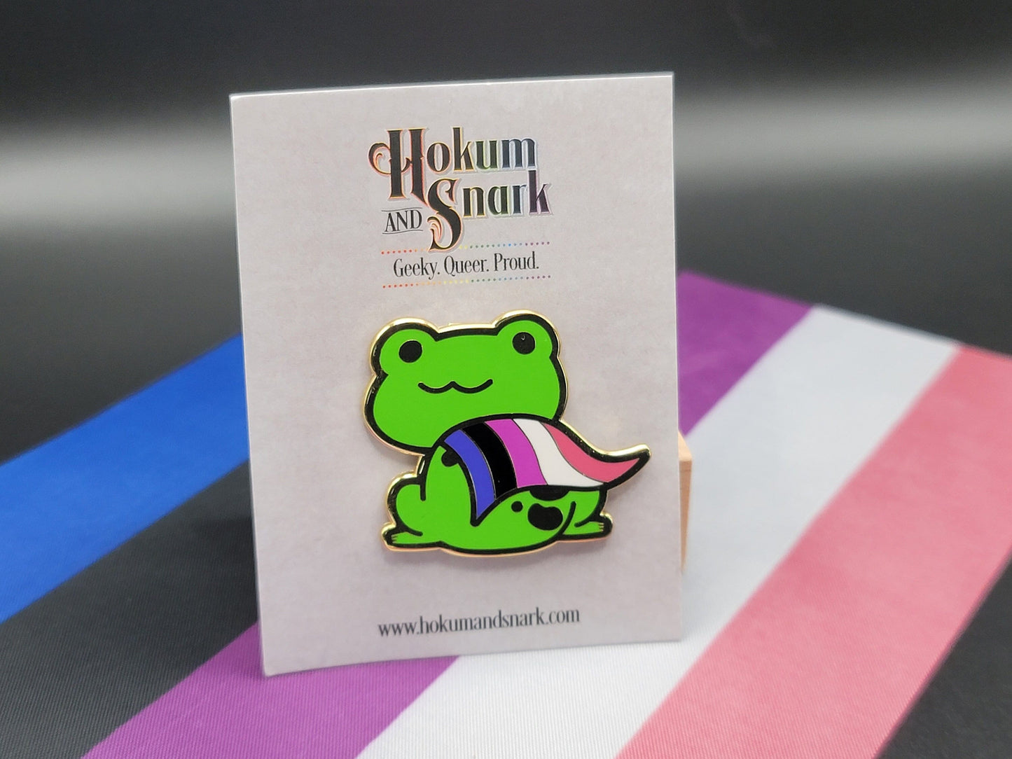 Genderfluid Pride Frog Pin | Chibi Queer Frog in Gender Fluid Pride Flag Cape | Genderfluid Enamel Pin | LBBTQ Frog | Pride Jewelry